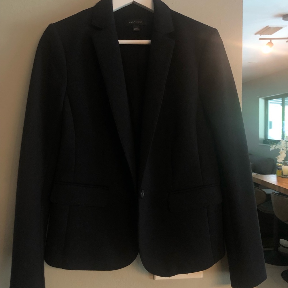 Classic Ann Taylor Size 2 Blazer